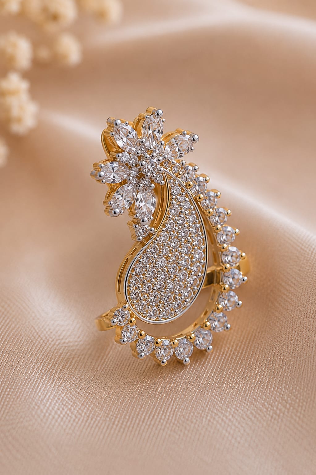 Royal Paisley Sparkle Earrings